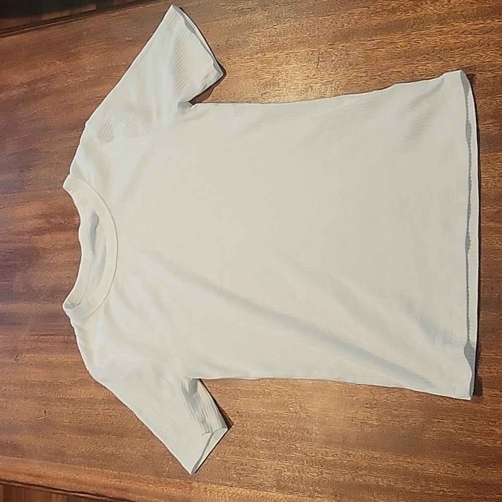 Size Small, White, ribbed, fitted top.  A new Day.  Like new.